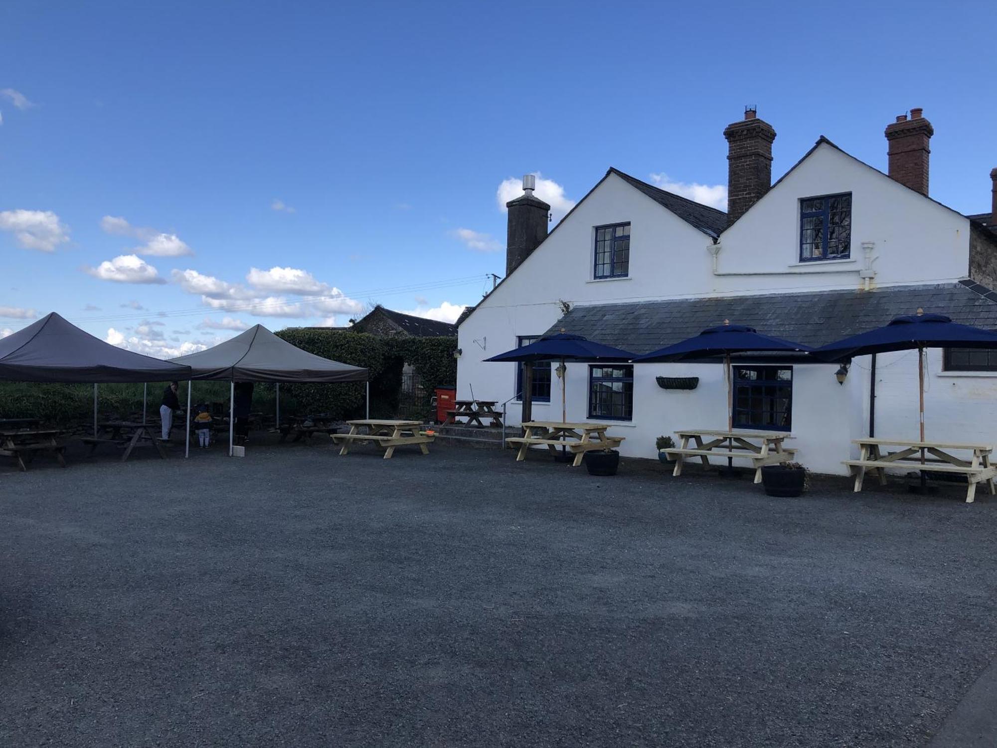 Blue Lion Inn Lewdown Екстериор снимка